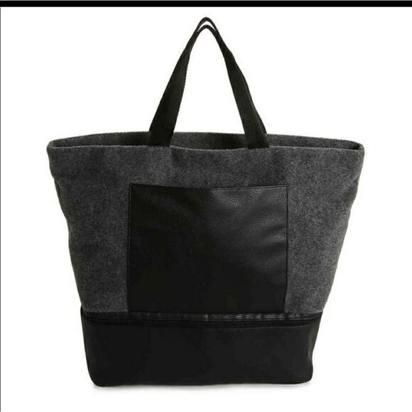 Black / Grey Tote With Underneath Zipper Storage / Gym Bag - Picture 2 of 3